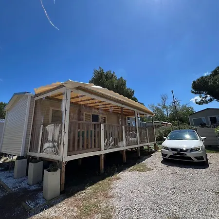 Mobil Oceha - Et Grande Famille *